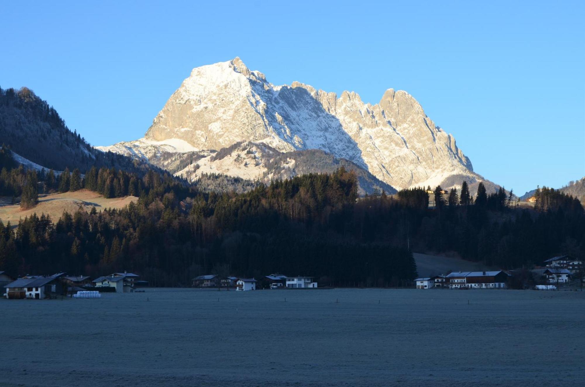 Haus Treffer Hotell Kirchdorf in Tirol Exteriör bild